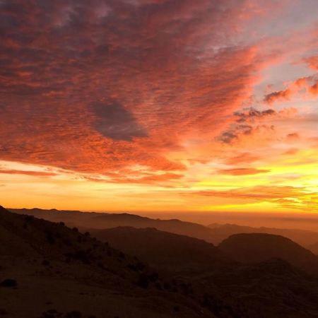 Petra Heart Hotel Вади Муса Экстерьер фото